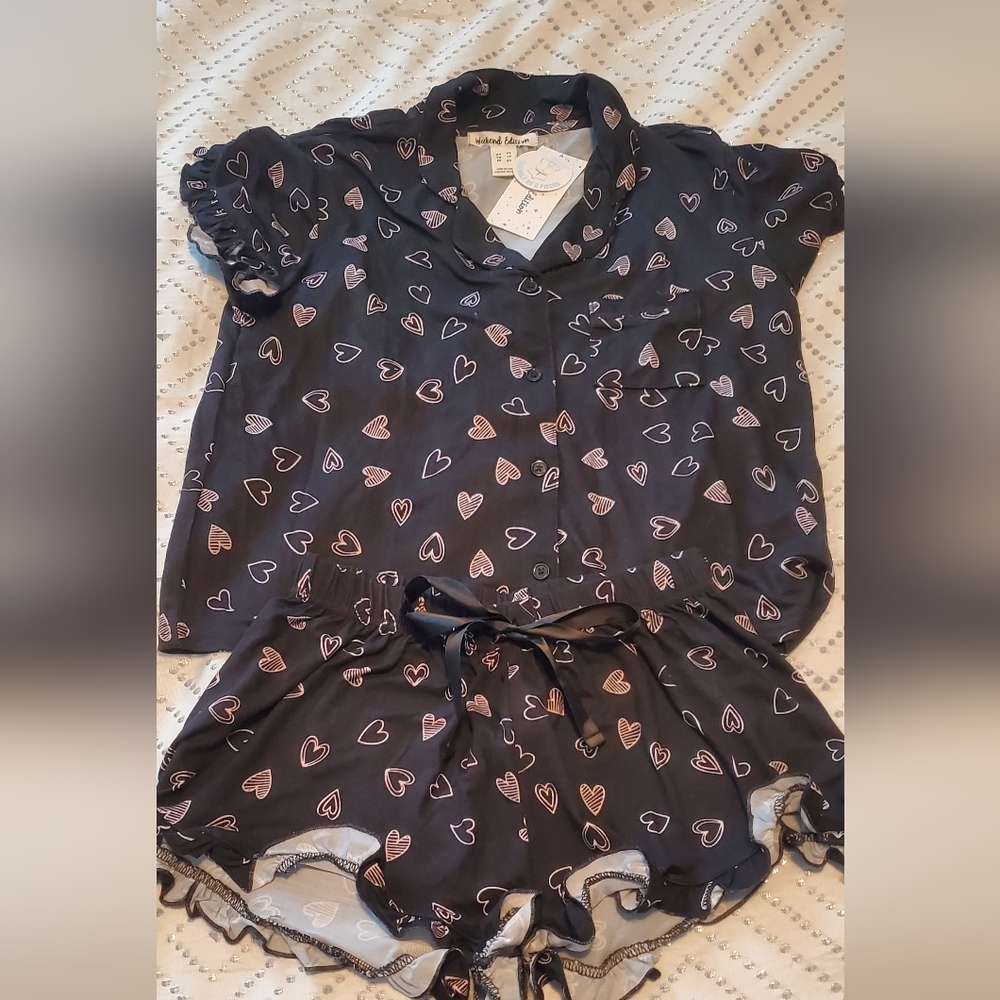 Heart Print Pajama With Ruffle Matching Shorts
